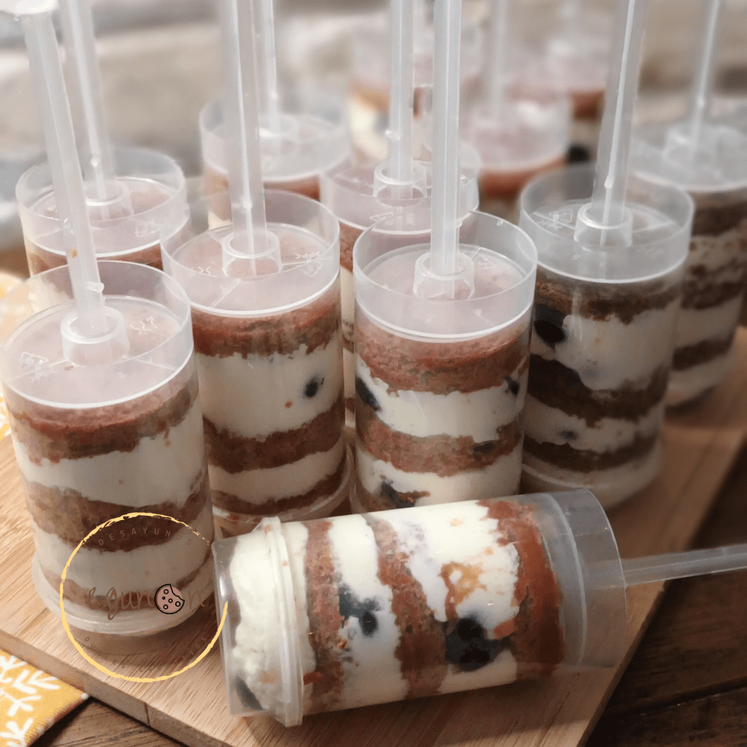 tartas individuales, helado, capsula,bizcocho, pasteles